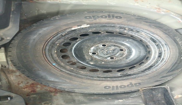 2017 Maruti Baleno DELTA DIESEL 1.3, Diesel, Manual, 1,55,570 km, tyre