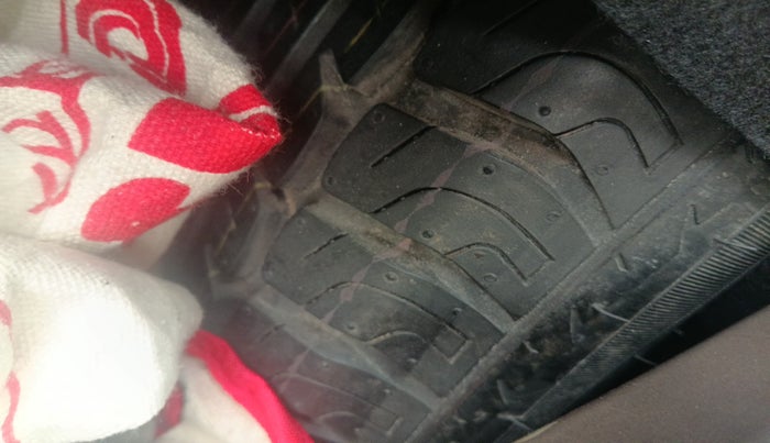 2018 Tata Tiago XZ PETROL, Petrol, Manual, 94,822 km, tyre