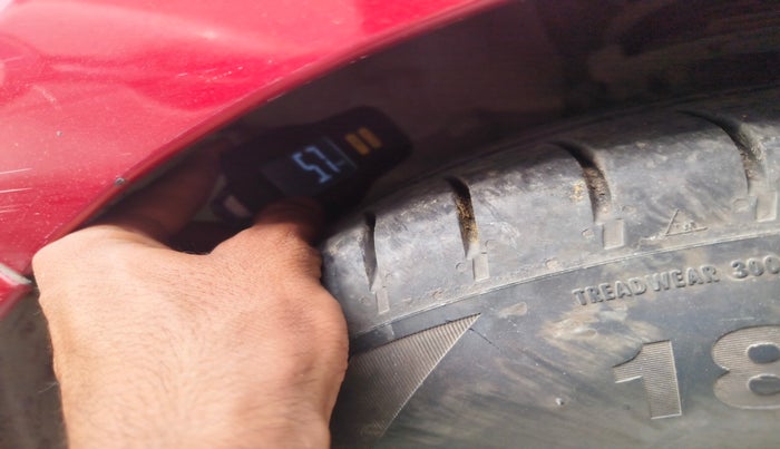 2016 Ford Figo Aspire TREND 1.2 PETROL, Petrol, Manual, 1,00,116 km, tyre