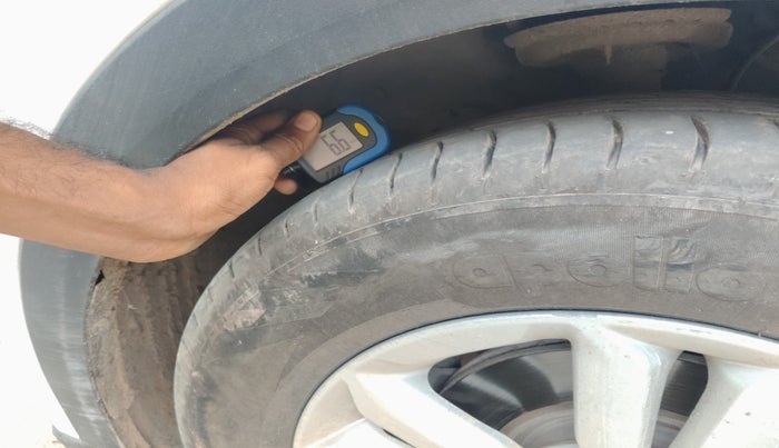 2017 Hyundai Creta E PLUS 1.4 DIESEL, Diesel, Manual, 1,68,627 km, tyre