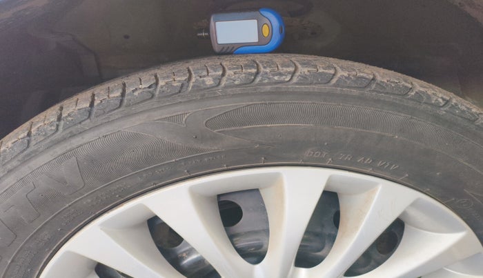 2017 Maruti Ciaz DELTA 1.4 MT PETROL, Petrol, Manual, 64,962 km, tyre