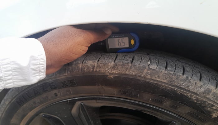 2019 Hyundai Verna 1.6 VTVT SX O, Petrol, Manual, 63,586 km, tyre