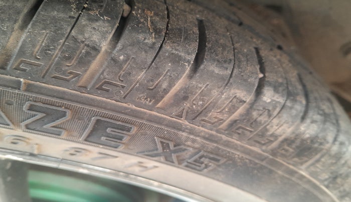 2019 Hyundai Verna 1.6 VTVT SX O, Petrol, Manual, 63,586 km, tyre