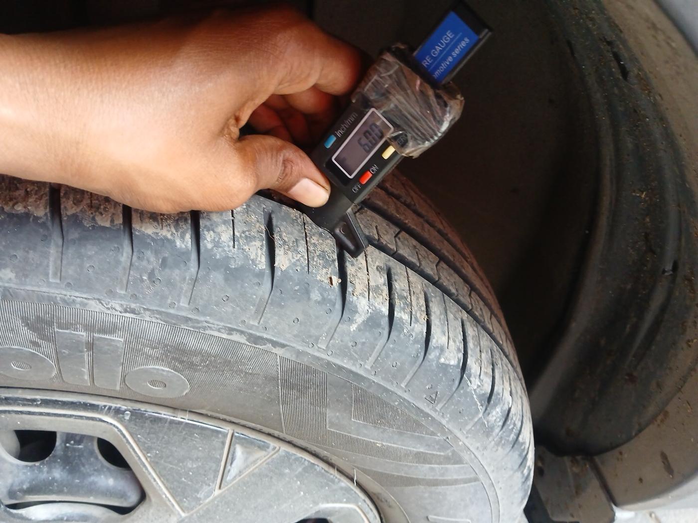 2022 Tata PUNCH ADVENTURE MT, Petrol, Manual, 9,429 km, tyre