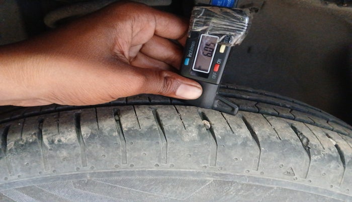 2022 Tata PUNCH ADVENTURE MT, Petrol, Manual, 9,429 km, tyre