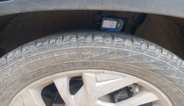 2023 Hyundai Creta SX 1.5 DIESEL, Diesel, Manual, 1,40,129 km, tyre