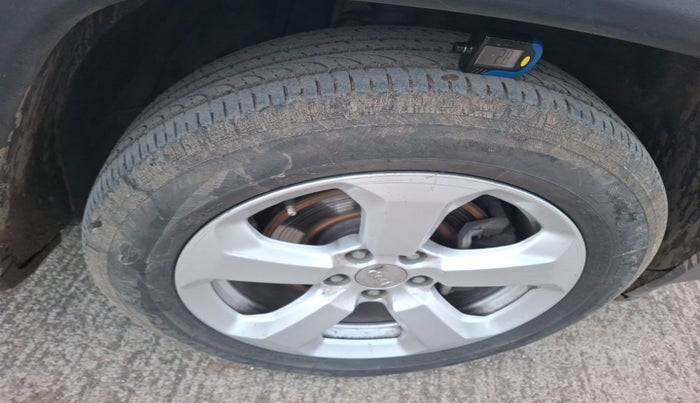 2017 Jeep Compass LONGITUDE 2.0 DIESEL, Diesel, Manual, 63,477 km, tyre