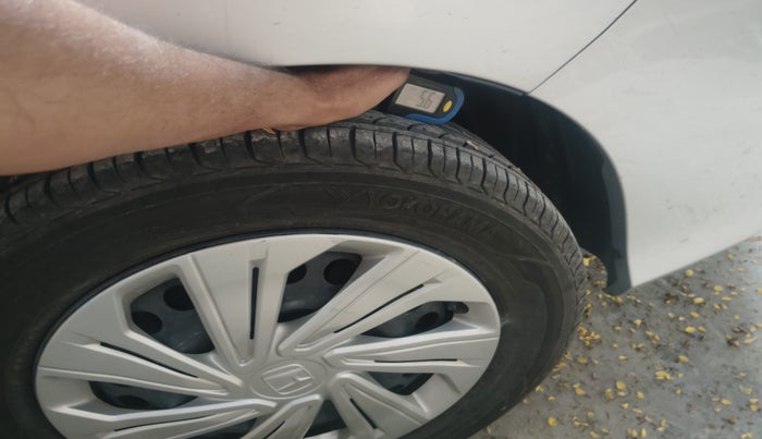 2017 Honda City 1.5L I-VTEC SV, Petrol, Manual, 57,757 km, tyre