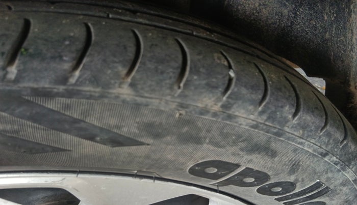 2017 Ford Figo Aspire TITANIUM1.5 DIESEL, Diesel, Manual, 2,00,326 km, tyre