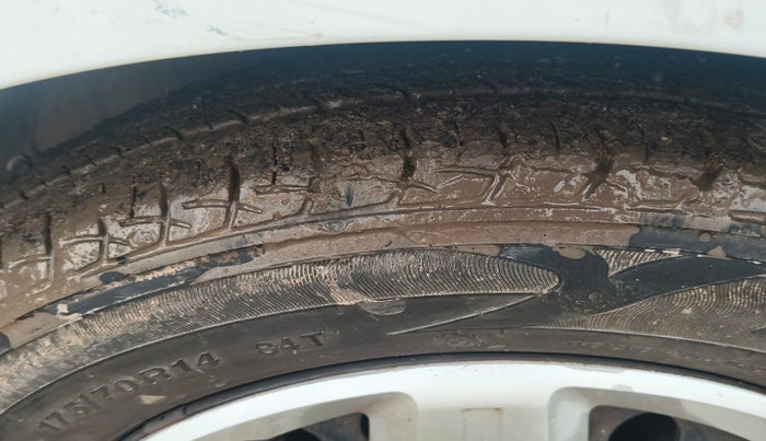 2014 Chevrolet Enjoy 1.3 LT 7 STR, Diesel, Manual, 1,10,975 km, tyre