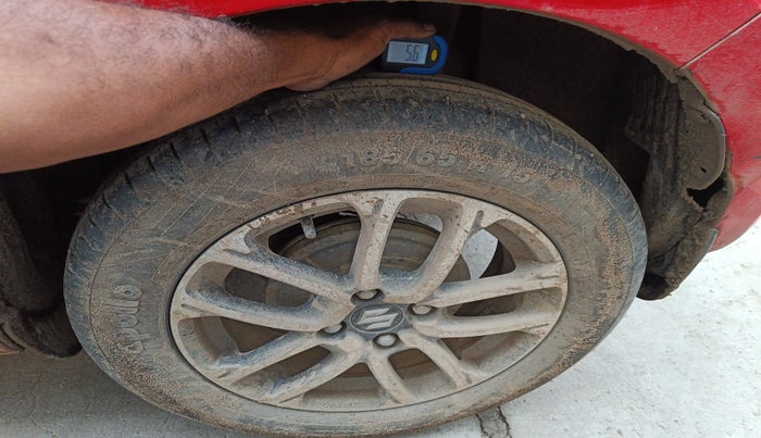 2021 Maruti Swift ZXI PLUS DUAL TONE, Petrol, Manual, 47,286 km, tyre