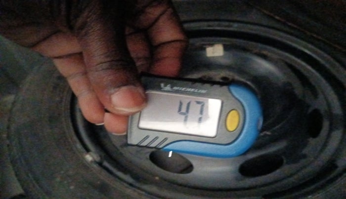 2015 Tata Zest XT PETROL, Petrol, Manual, 1,05,604 km, tyre