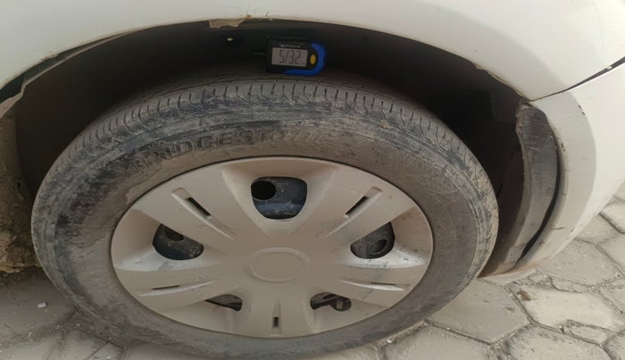 2010 Maruti Ritz VXI, Petrol, Manual, 1,16,192 km, tyre