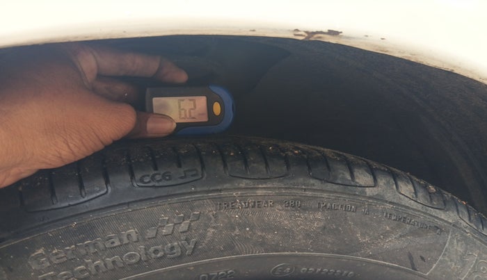 2011 Ford Figo TITANIUM 1.4 DIESEL, Diesel, Manual, 1,42,566 km, tyre