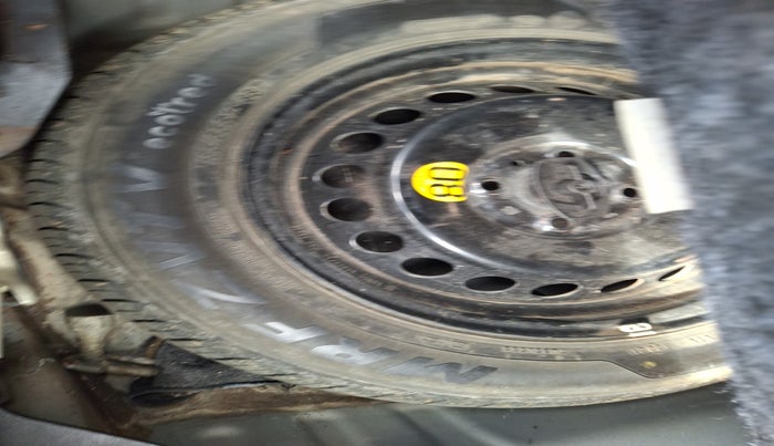 2021 Toyota Glanza G, Petrol, Manual, 81,592 km, tyre