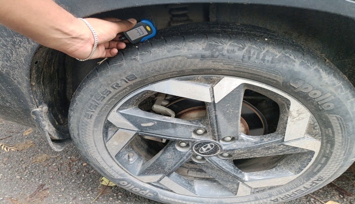 2022 Hyundai ALCAZAR 1.5 SIGNATURE (O) AT 6STR, Diesel, Automatic, 84,685 km, tyre