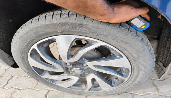 2020 Maruti Baleno ALPHA PETROL 1.2, Petrol, Manual, 1,33,863 km, tyre