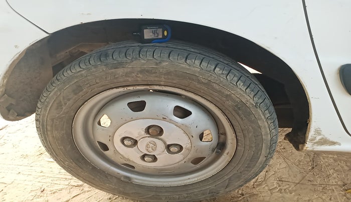 2011 Hyundai Santro Xing GL PLUS, Petrol, Manual, 1,69,574 km, tyre