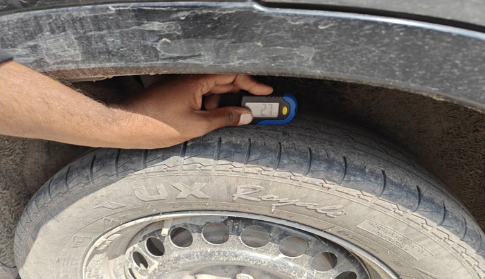 2017 Maruti Vitara Brezza VDI (O), Diesel, Manual, 1,16,111 km, tyre