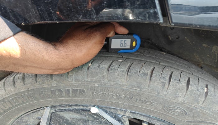 2025 Tata Curvv Accomplished Plus A 1.5 Diesel 6MT, Diesel, Manual, 7,814 km, tyre