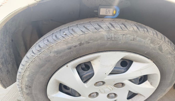 2015 Honda Amaze 1.5L I-DTEC S, Diesel, Manual, 97,158 km, tyre