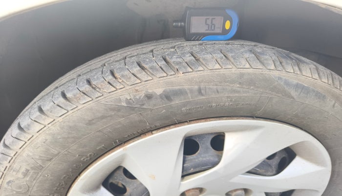 2015 Honda Amaze 1.5L I-DTEC S, Diesel, Manual, 97,158 km, tyre