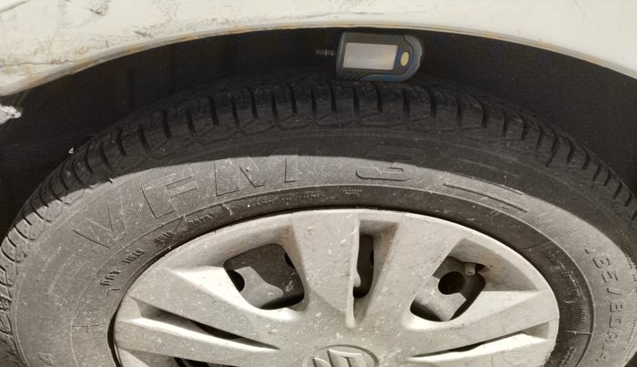 2013 Maruti Swift Dzire VXI, Petrol, Manual, 64,367 km, tyre