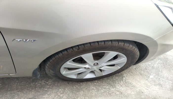 2012 Hyundai Verna FLUIDIC 1.6 VTVT SX, Petrol, Manual, 94,418 km, tyre