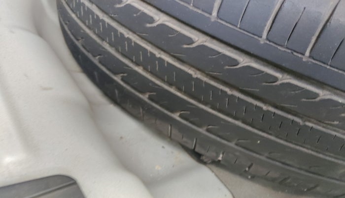 2019 Hyundai Creta E PLUS 1.4 DIESEL, Diesel, Manual, 1,37,761 km, tyre