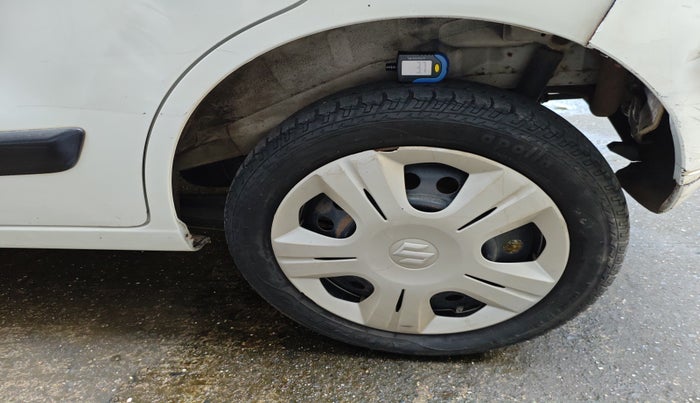 2012 Maruti Wagon R 1.0 VXI, Petrol, Manual, 48,084 km, tyre