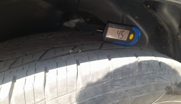 2022 Tata Harrier XT PLUS 2.0L KRYOTEC DARK EDITON, Diesel, Manual, 46,800 km, tyre