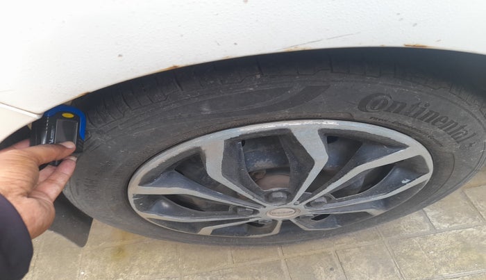 2010 Tata Manza AURA SAFIRE, Petrol, Manual, 70,000 km, tyre