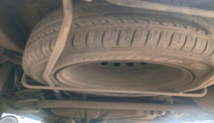 2015 Maruti Ertiga ZDI + SHVS, Diesel, Manual, 1,36,425 km, tyre