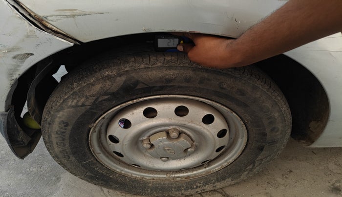 2011 Hyundai i10 ERA 1.1, Petrol, Manual, 50,000 km, tyre