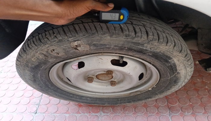2019 Datsun Redi Go A, Petrol, Manual, 29,724 km, tyre