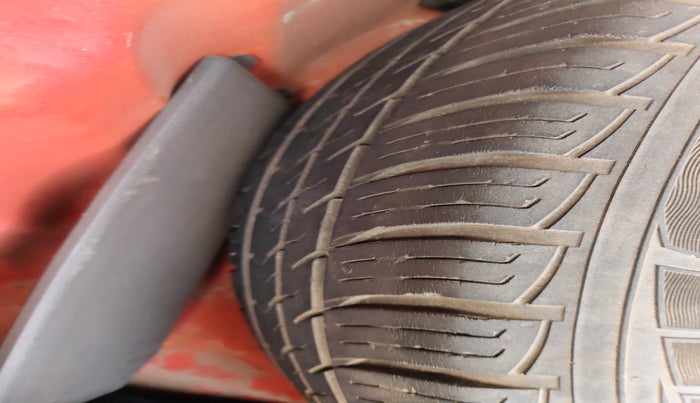 2016 Maruti Vitara Brezza VDI (O), Diesel, Manual, 1,33,602 km, tyre