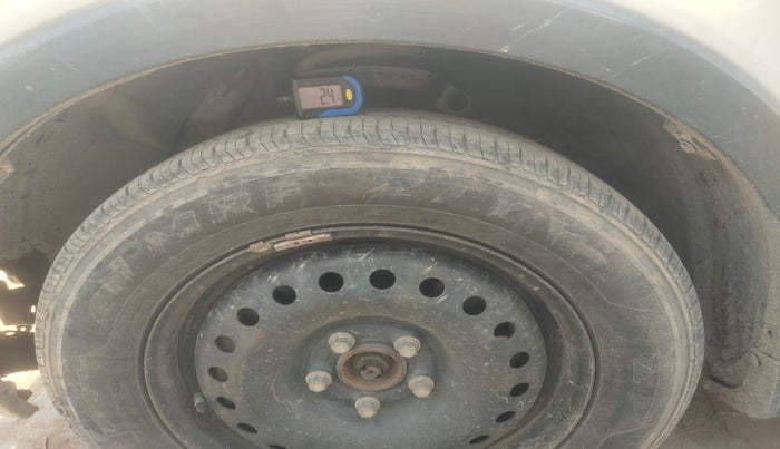 2019 Mahindra XUV300 W6 1.5 DIESEL, Diesel, Manual, 91,003 km, tyre