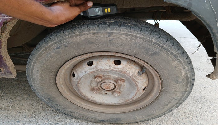 2010 Maruti Alto LXI, Petrol, Manual, 1,19,928 km, tyre