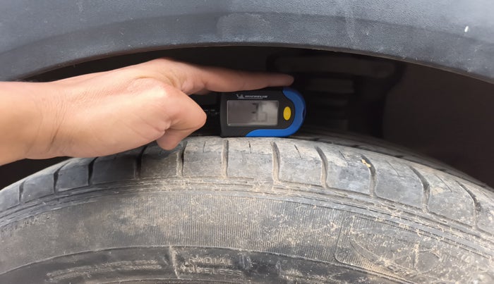2019 Hyundai Creta E PLUS 1.6 PETROL, Petrol, Manual, 32,705 km, tyre
