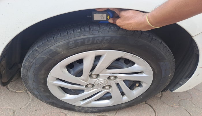 2021 Hyundai AURA S 1.2 CNG, Petrol, Manual, 73,242 km, tyre