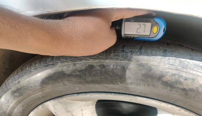 2014 Skoda Rapid ELEGANCE 1.6 TDI CR MT, Diesel, Manual, 1,65,454 km, tyre