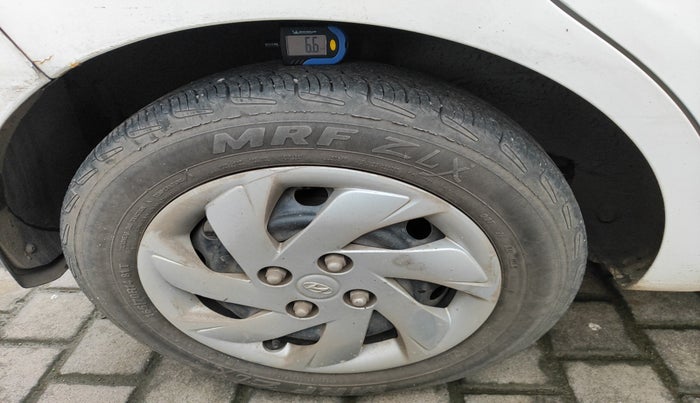 2019 Hyundai NEW SANTRO SPORTZ CNG, Petrol, Manual, 67,916 km, tyre