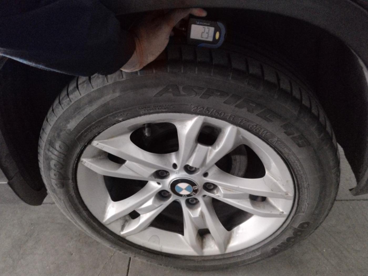2012 BMW X1 sDrive20d, Diesel, Automatic, 92,960 km, tyre