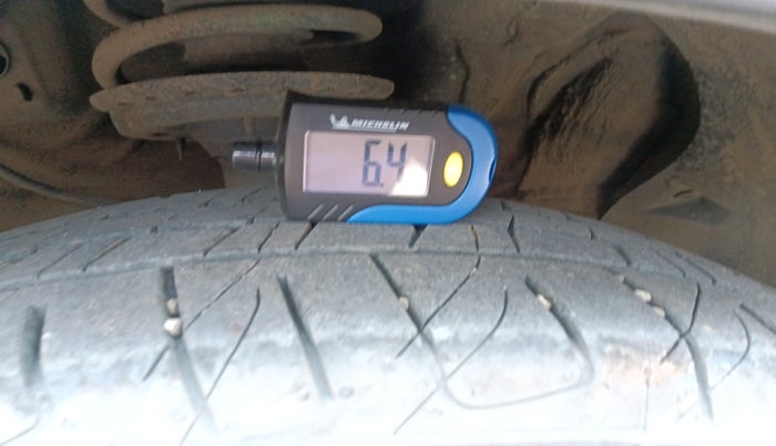 2015 Hyundai Creta SX PLUS 1.6 PETROL, Petrol, Manual, 32,300 km, tyre