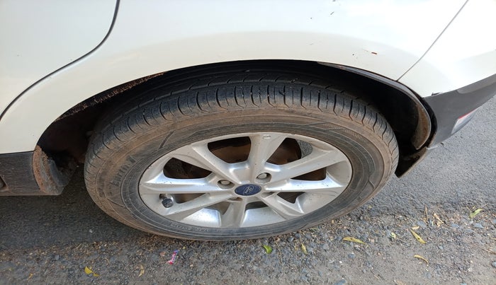 2018 Ford Ecosport TITANIUM 1.5L DIESEL, Diesel, Manual, 1,86,907 km, tyre