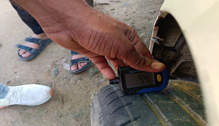 2019 Mahindra MARAZZO M2 7STR, Diesel, Manual, 2,00,000 km, tyre