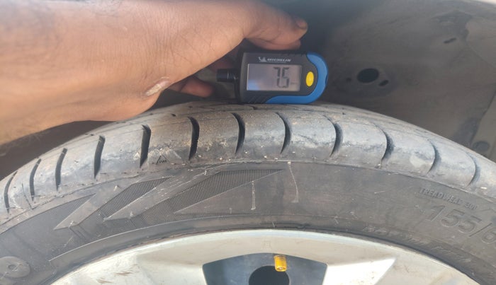 2014 Maruti Wagon R 1.0 VXI, Petrol, Manual, 95,136 km, tyre