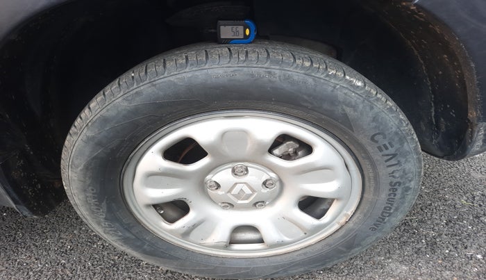 2013 Renault Duster 85 PS RXL DIESEL, Diesel, Manual, 1,36,819 km, tyre