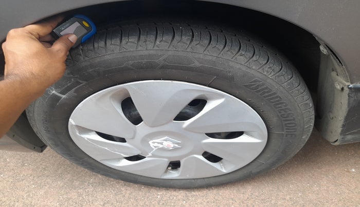 2015 Maruti Celerio ZXI AMT, Petrol, Automatic, 66,238 km, tyre