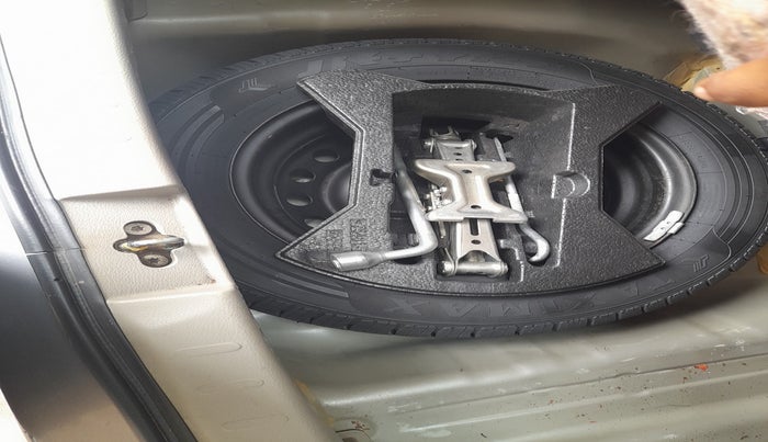 2015 Maruti Celerio ZXI AMT, Petrol, Automatic, 66,238 km, tyre